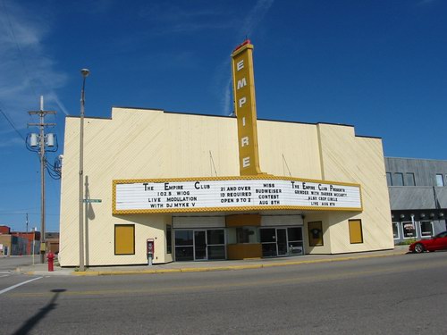 Empire Theatre - Summer 2003 (newer photo)